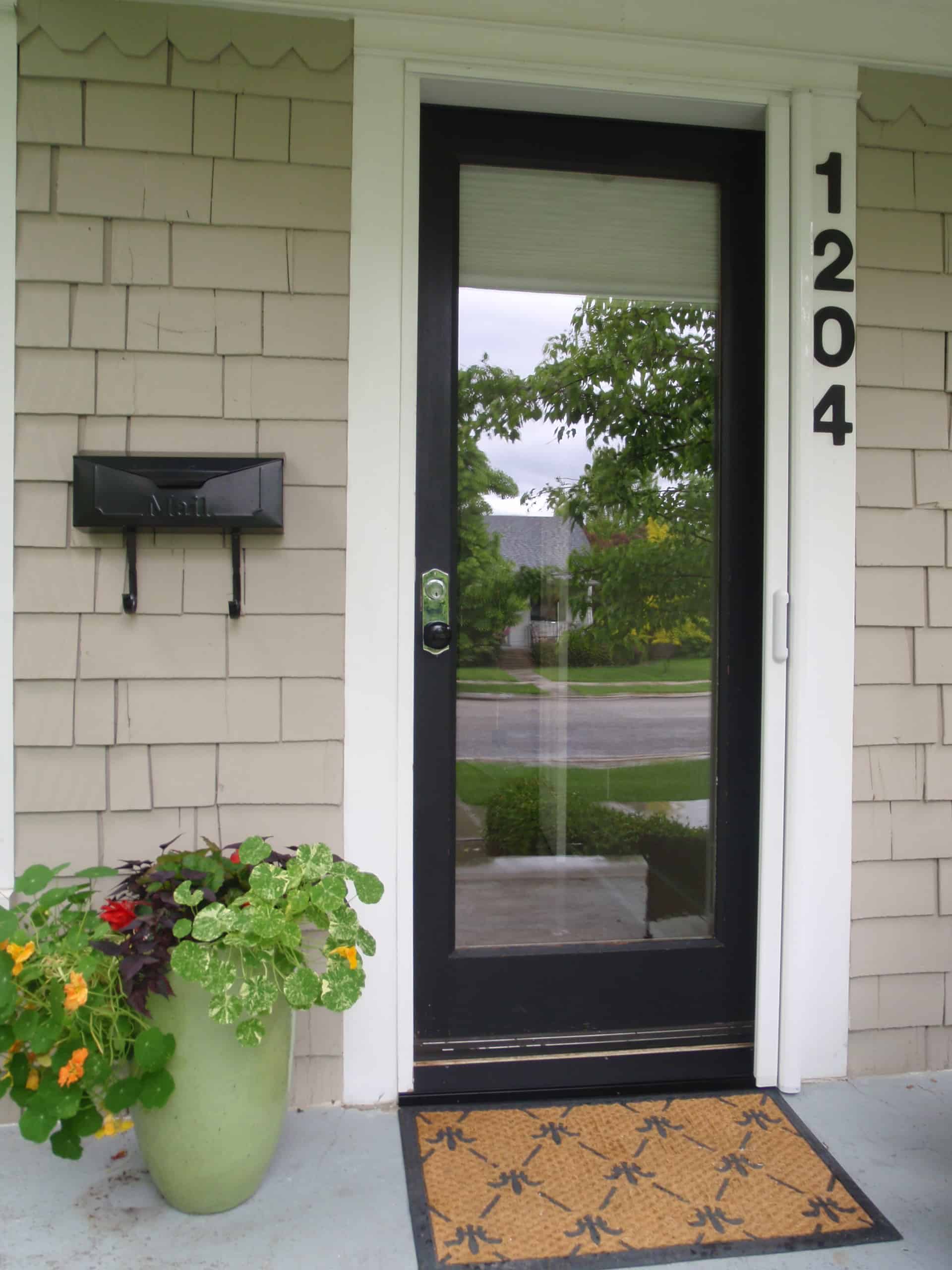 The World's Smoothest Front Door Screens in Boise, Idaho